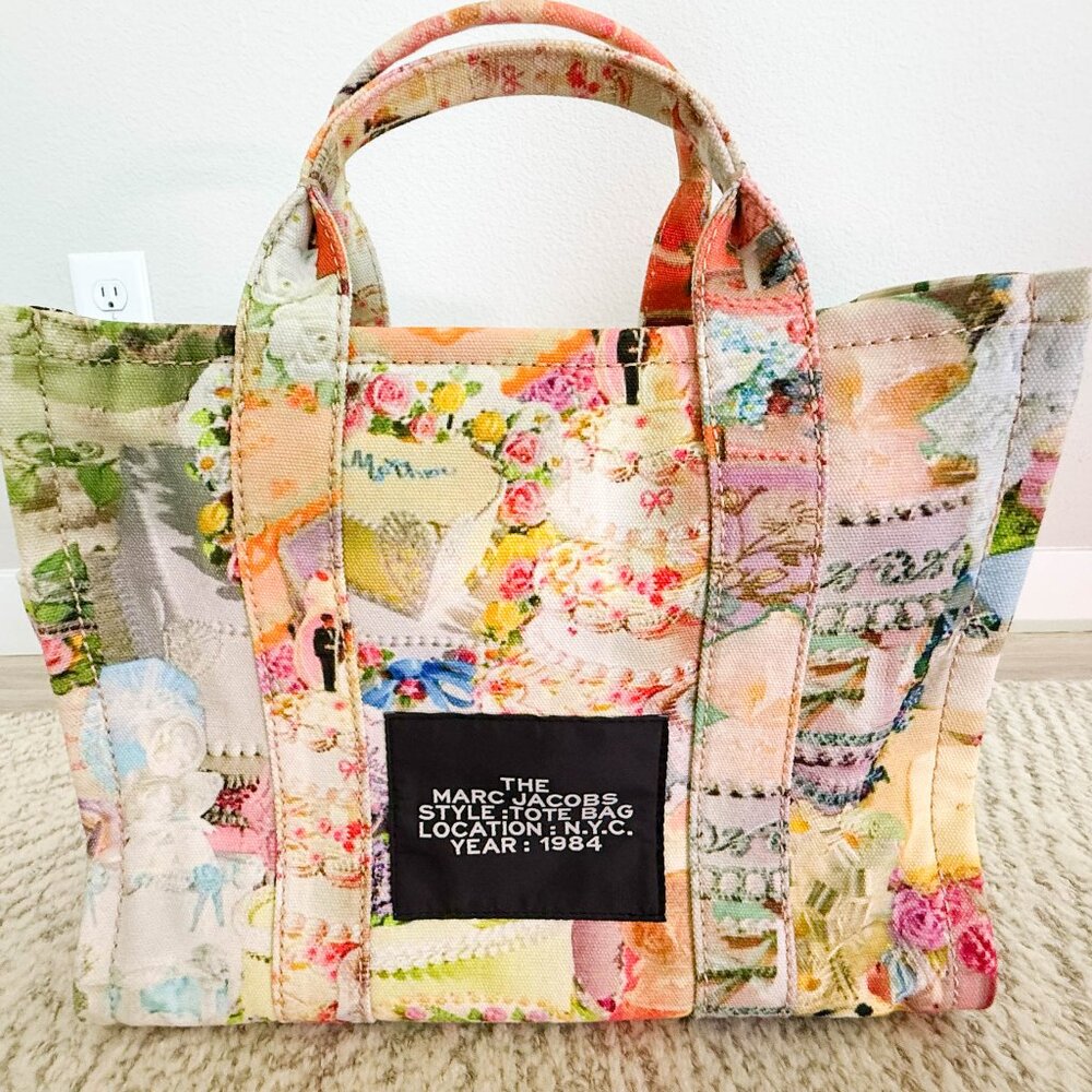 Marc Jacobs Cake Traveler Tote (Rare Find!) - Picture 3 of 9